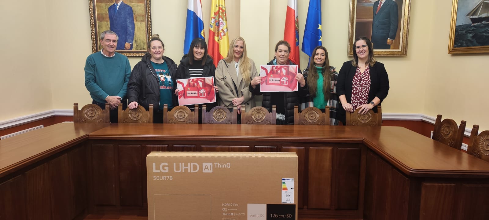 Entregados los premios de la campaña navideña “Rasca y Gana 2023”