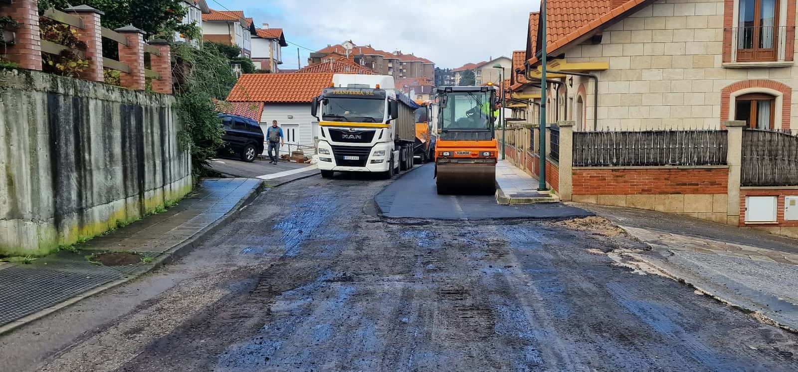 El Ayuntamiento acomete la renovación del pavimento del barrio La Cuba de Abajo