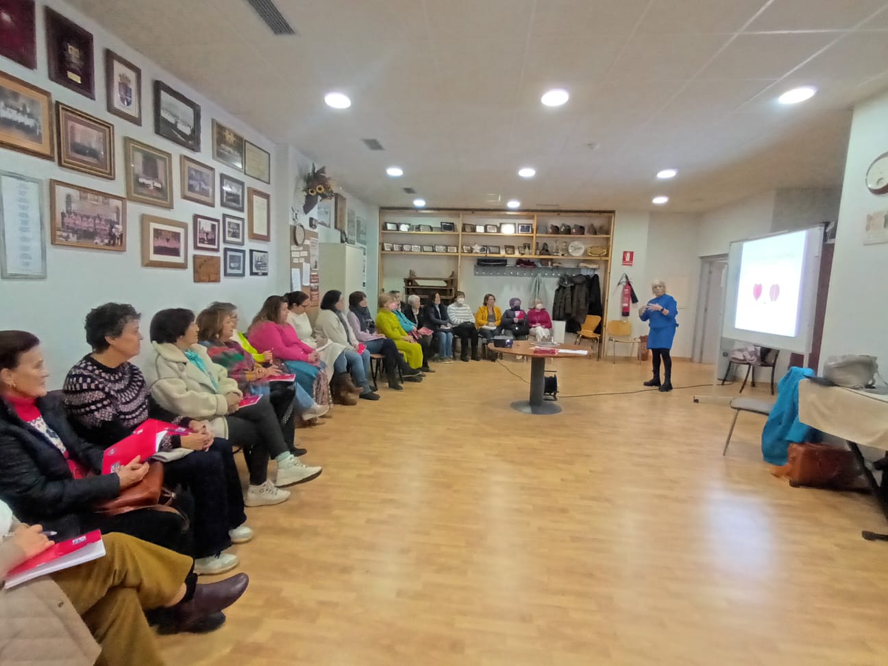 La Concejalía de Mujer comienza el año con el desarrollo de un Taller de Inteligencia Emocional
