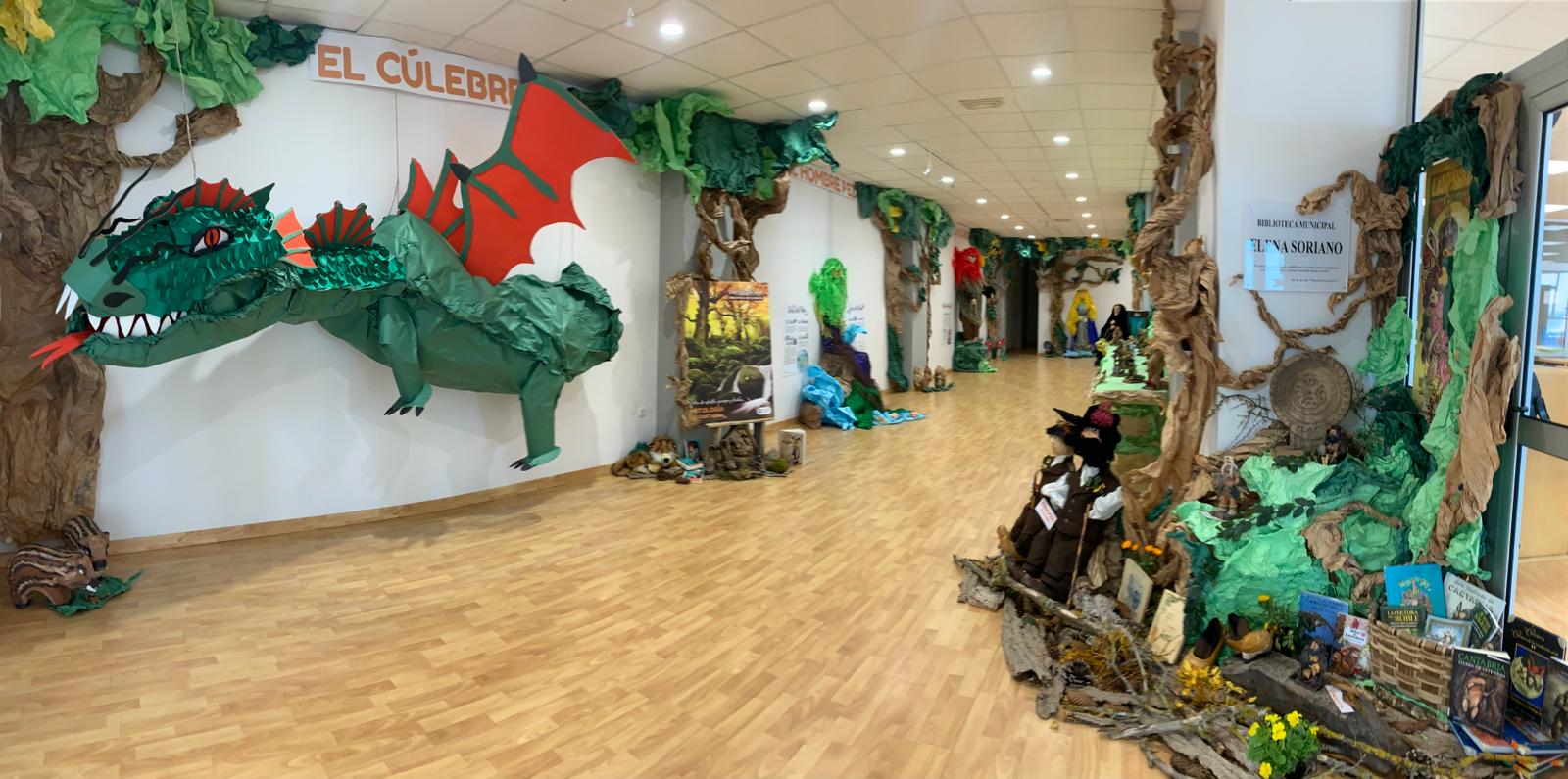 La Biblioteca municipal de Suances inaugura su tradicional exposición del Mes del Libro