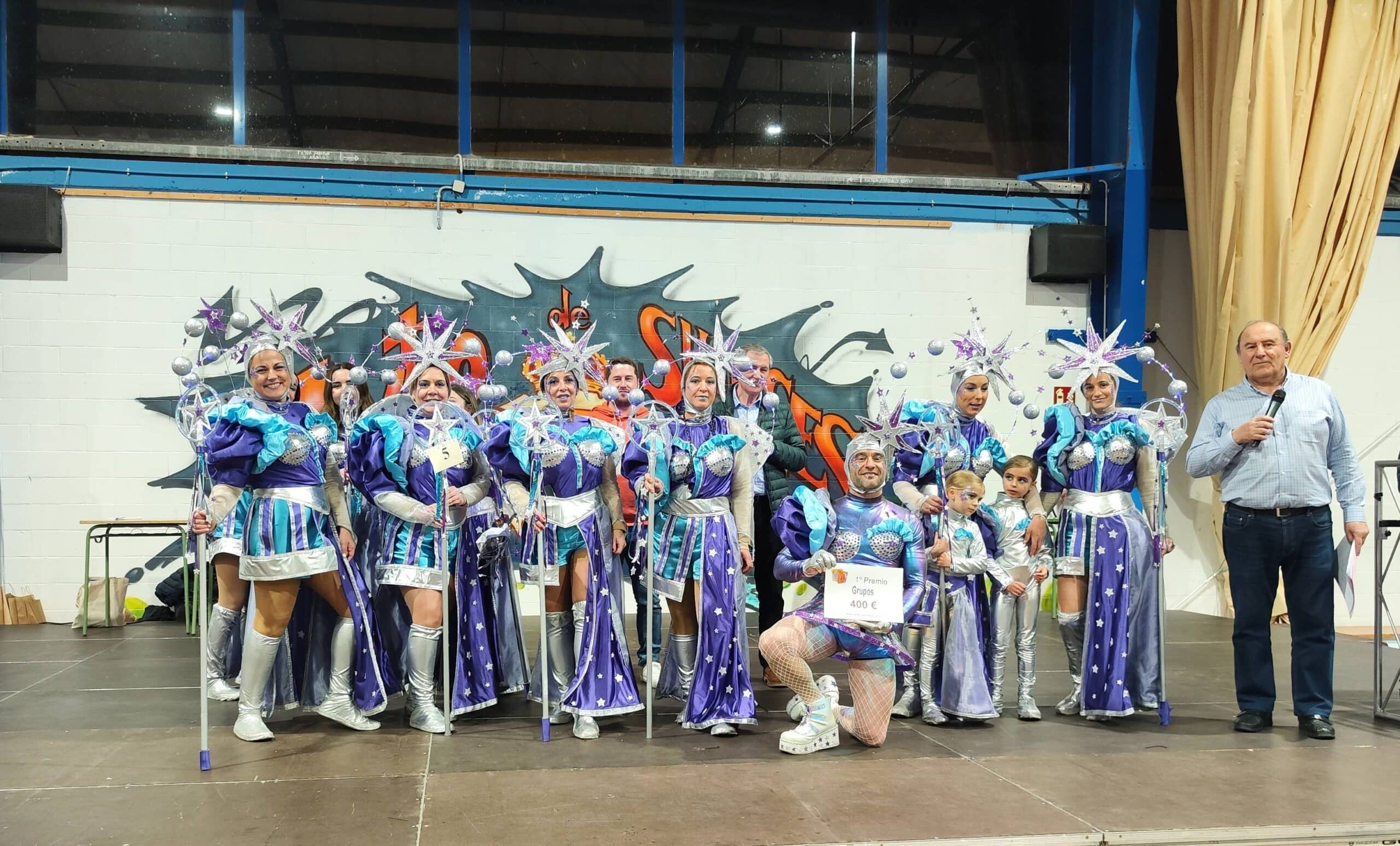 “Asteria” primer premio de grupos del Carnaval de Suances 2025