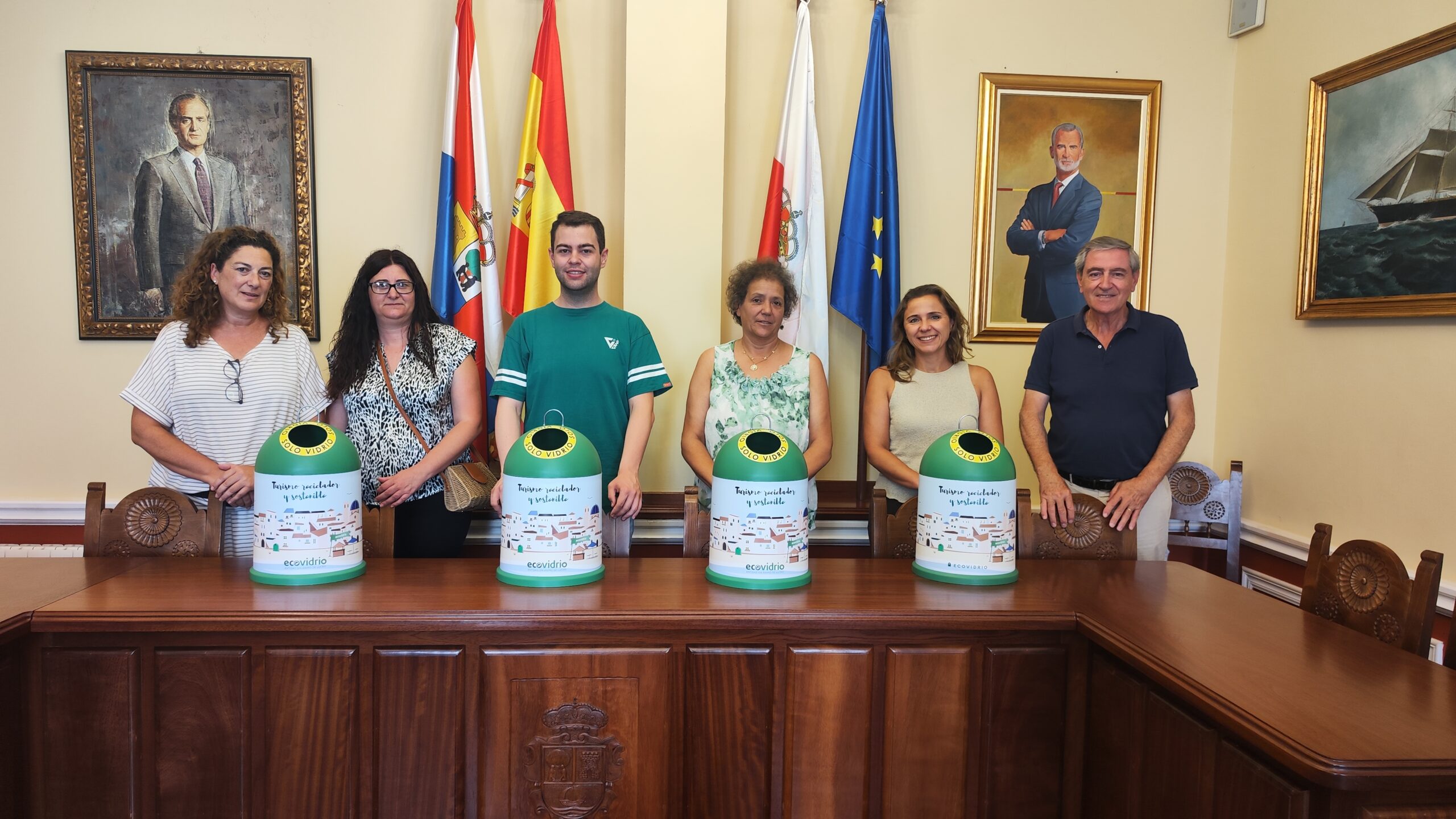 Entregados los mini iglús sorteados por el Ayuntamiento dentro de la campaña de Ecovidrio “Banderas Verdes”